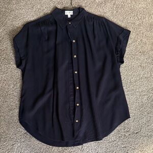 Wonderly Navy Short-Sleeve Button Front Blouse